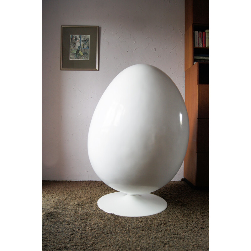 Vintage Swedish armchair Ovalia Egg