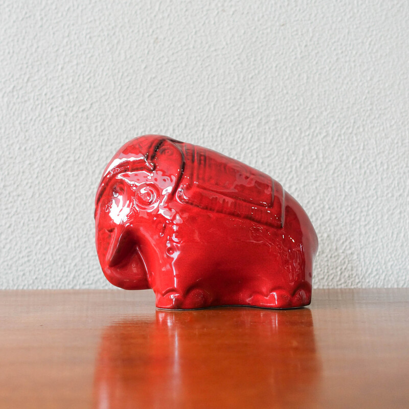 Elefante vintage de cerámica esmaltada roja, años 60