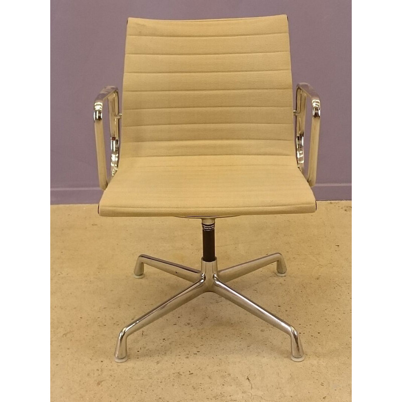 Swivel office armchair by Herman Miller, Charles & Ray EAMES - 1970s