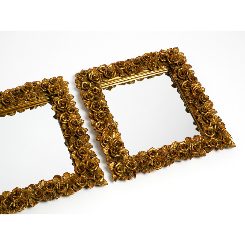 Conjunto de 3 espelhos de parede de meados do século com molduras douradas, Itália