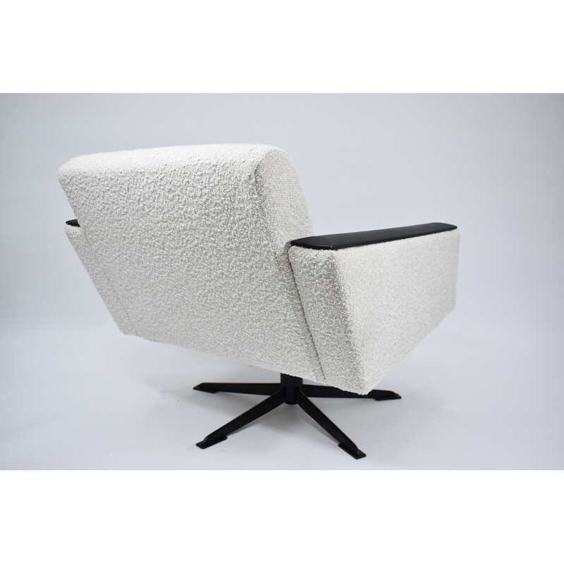 Deutscher Vintage-Sessel aus weißem Bouclé, 1960er Jahre