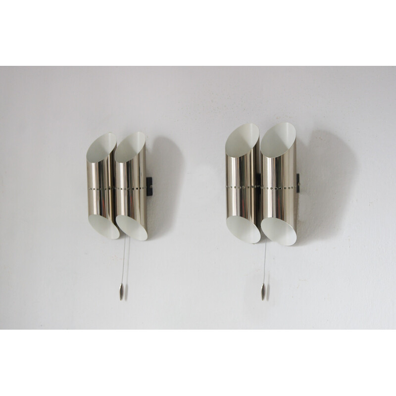 Pair of mid-century Italian wall lamps, 1970s