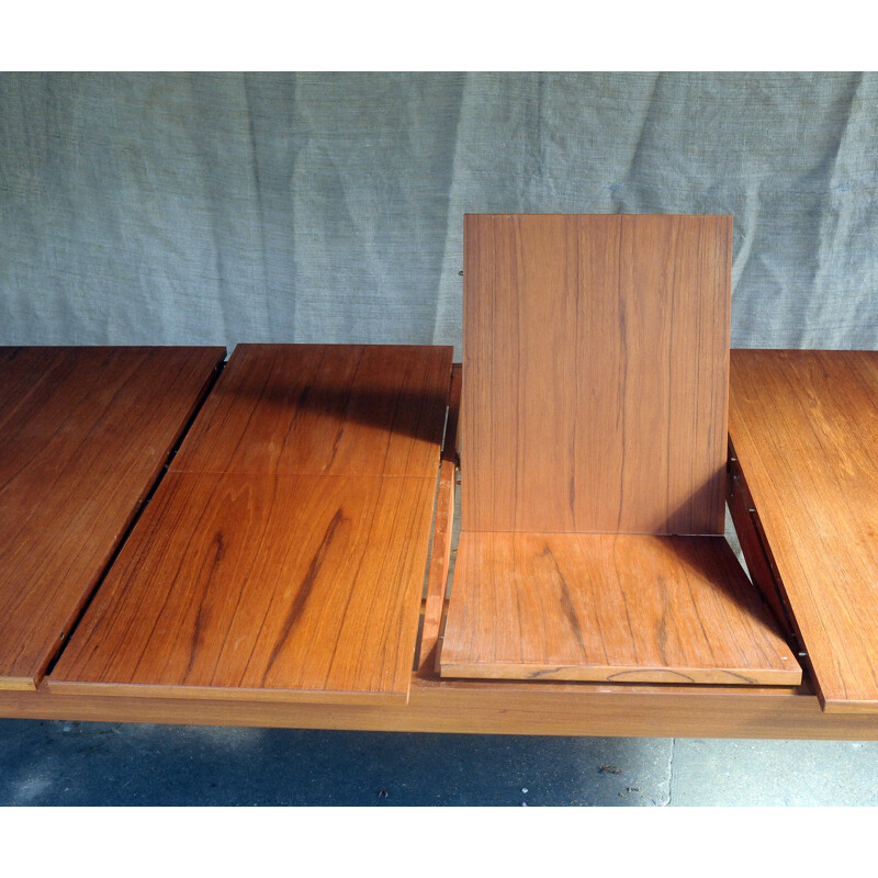 Dining table produced by Mcintosh - 1960s