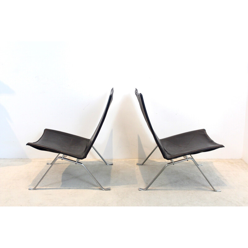 Pareja de sillones vintage Pk22 de cuero marrón de Poul Kjærholm para Fritz Hansen, Dinamarca años 80