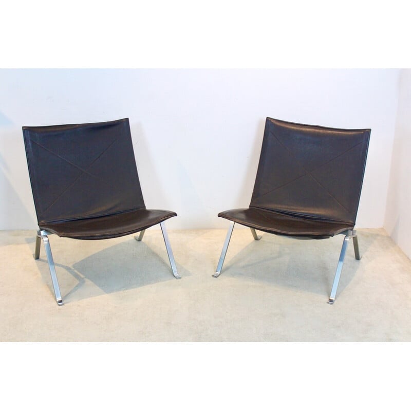 Pareja de sillones vintage Pk22 de cuero marrón de Poul Kjærholm para Fritz Hansen, Dinamarca años 80