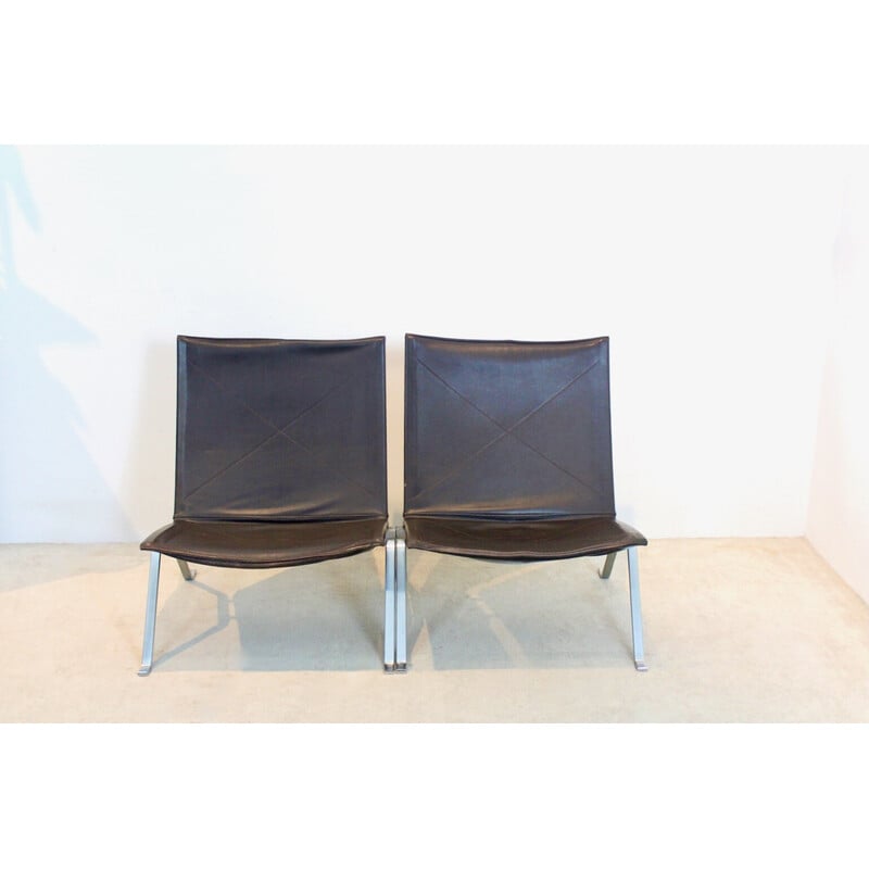 Paar vintage bruin lederen Pk22 fauteuils van Poul Kjærholm voor Fritz Hansen, Denemarken 1980