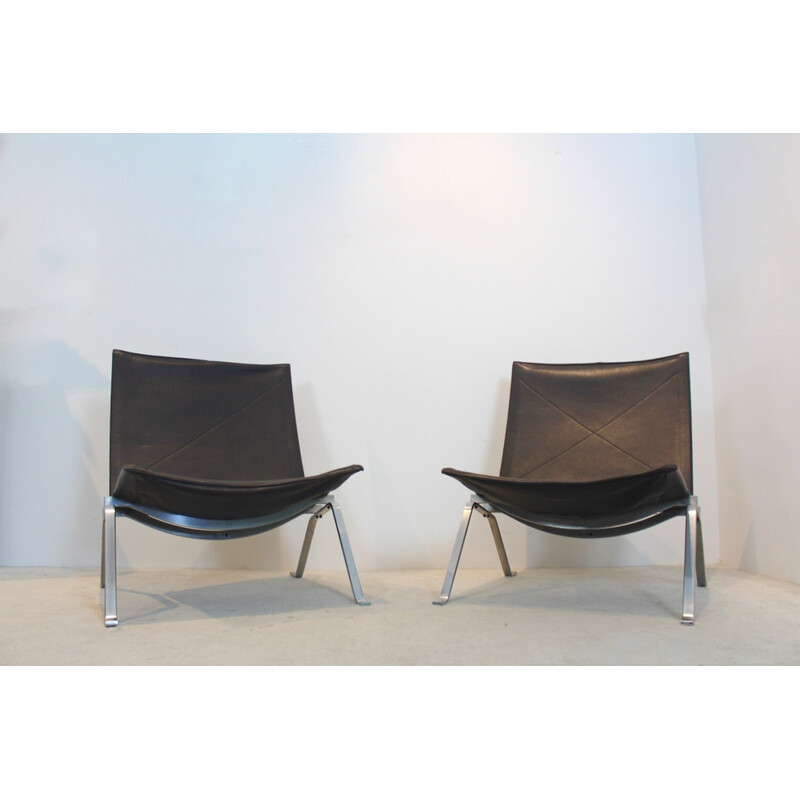 Pareja de sillones vintage Pk22 de cuero marrón de Poul Kjærholm para Fritz Hansen, Dinamarca años 80