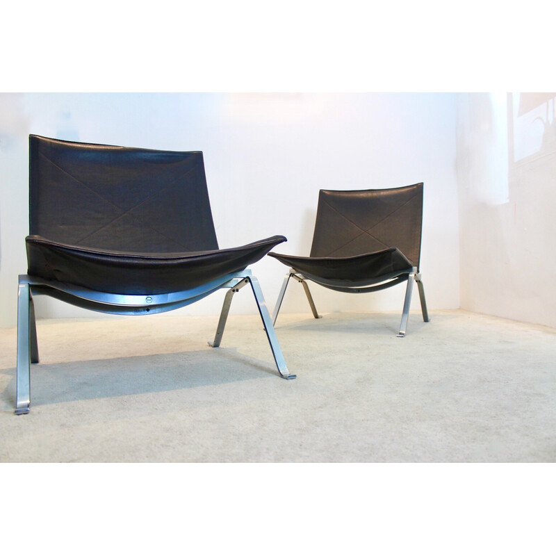 Pareja de sillones vintage Pk22 de cuero marrón de Poul Kjærholm para Fritz Hansen, Dinamarca años 80