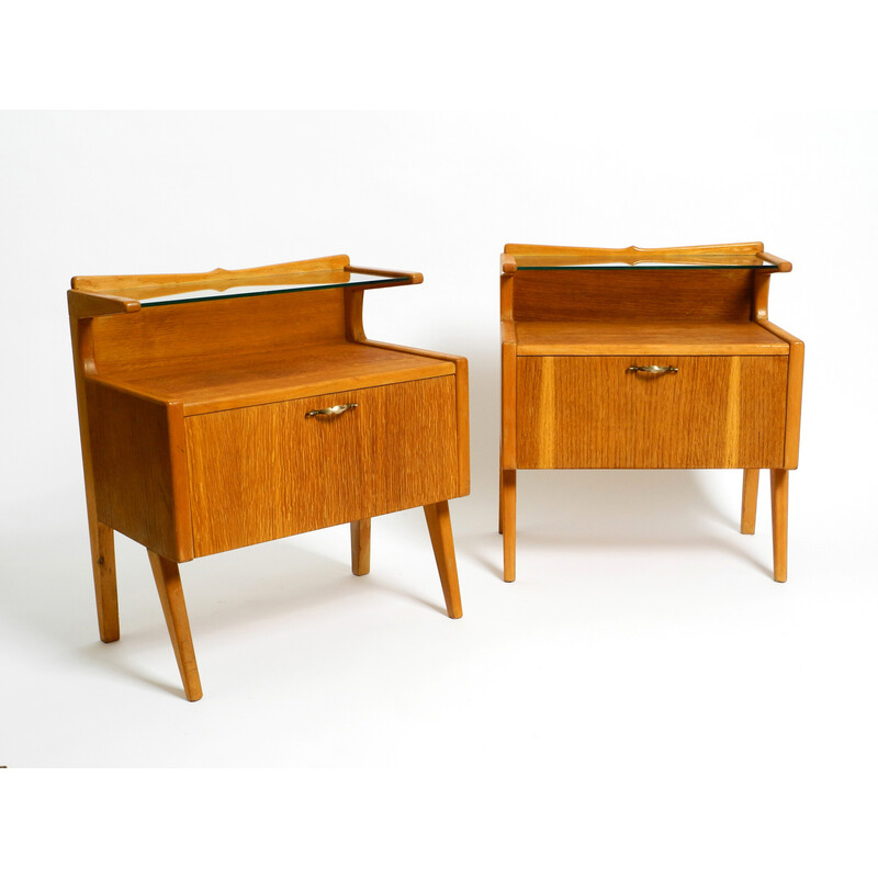 Pair of mid century Italian night stands in oakwood with teak veneer and glass one shelf