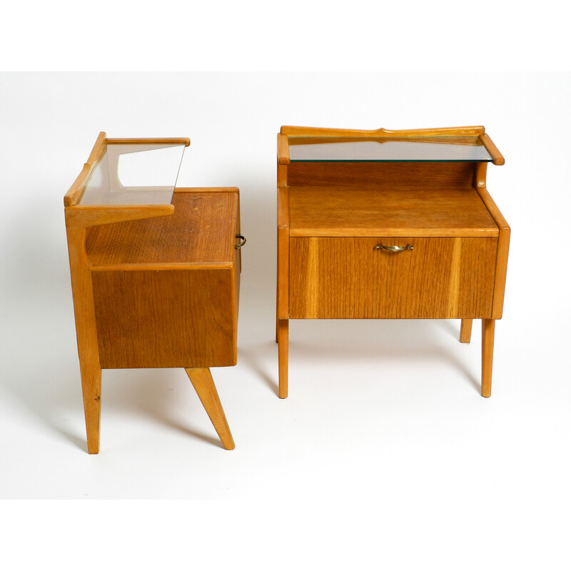 Pair of mid century Italian night stands in oakwood with teak veneer and glass one shelf