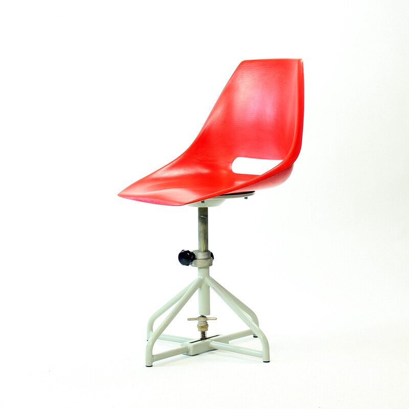 Cadeira Vintage vermelha de Miroslav Navratil para Vertex, década de 1960