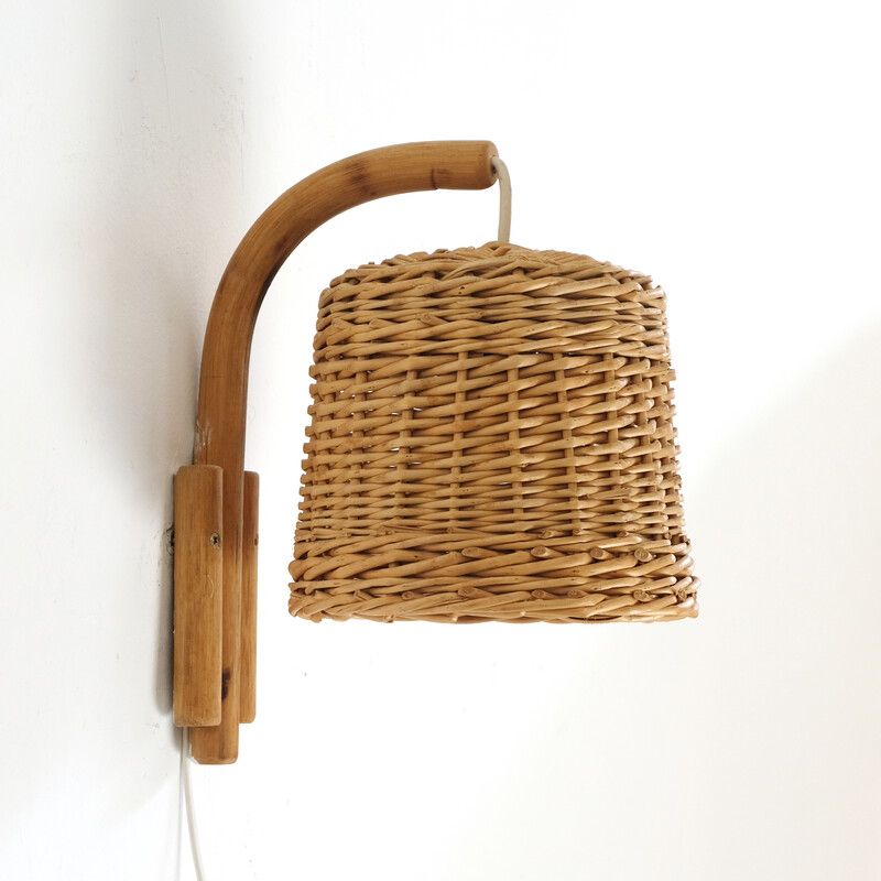 Lampada da parete vintage in vimini e rattan, 1960-1970