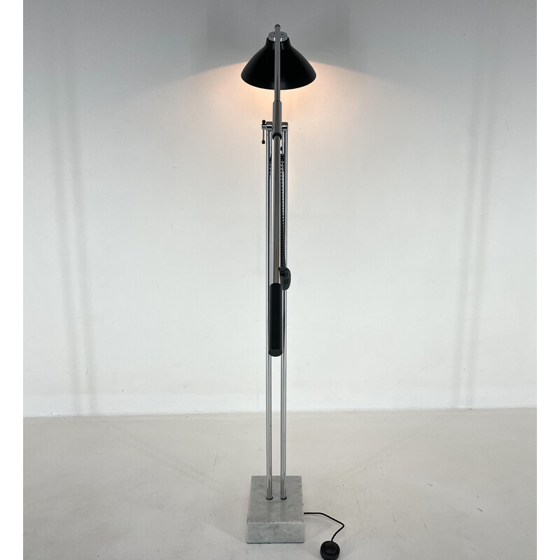 Lámpara de pie italiana vintage regulable en cromo y mármol, años 60