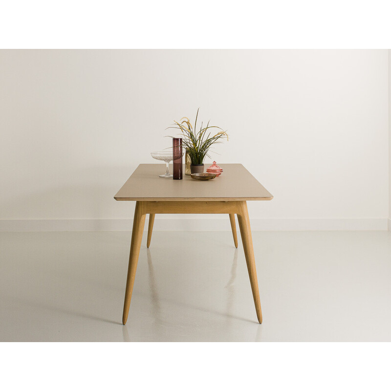 Vintage extendable table with solid oakwood base and Fenix cover