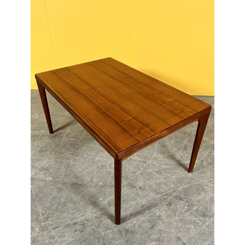 Danish vintage teak extendable dining table by Henning Kjearnulf for Vejle Mobelfabrik, 1960s