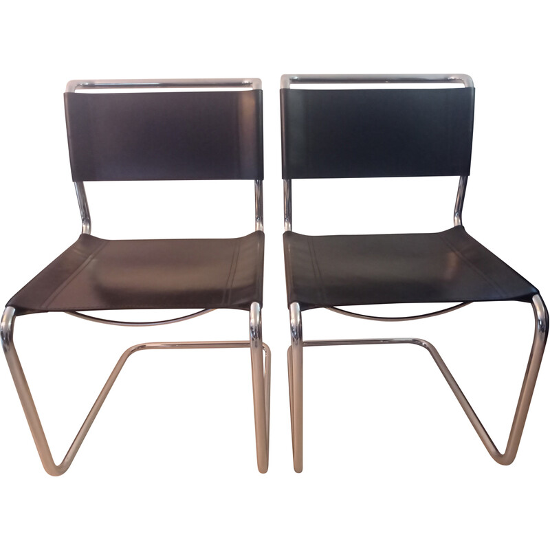 Paire de chaises vintage modèle Spoletto en cuir noir et chrome par Bersanelli