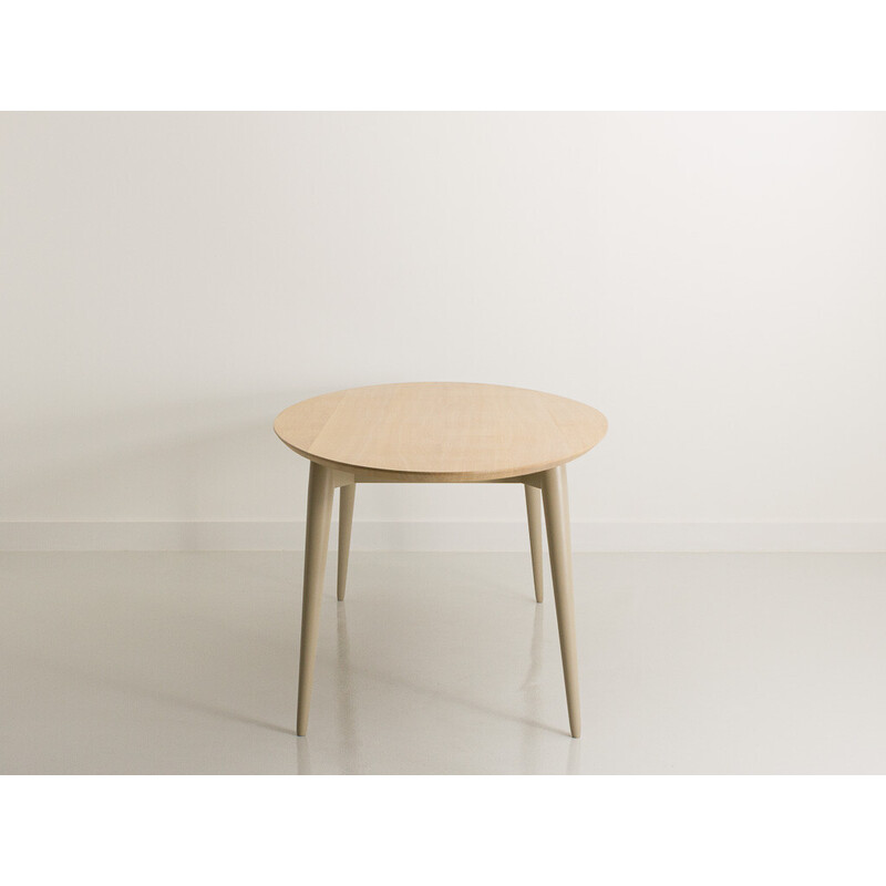 Ovaler Vintage-Tisch aus massiver Eiche