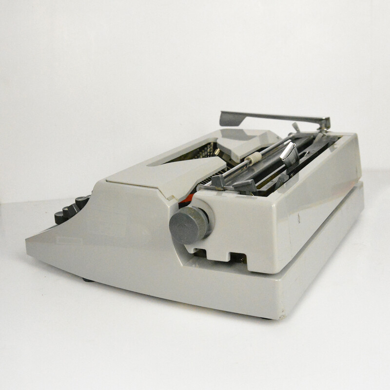 Vintage model 50 Erika suitcase typewriter by Veb Robotron Berlin, Germany 1976