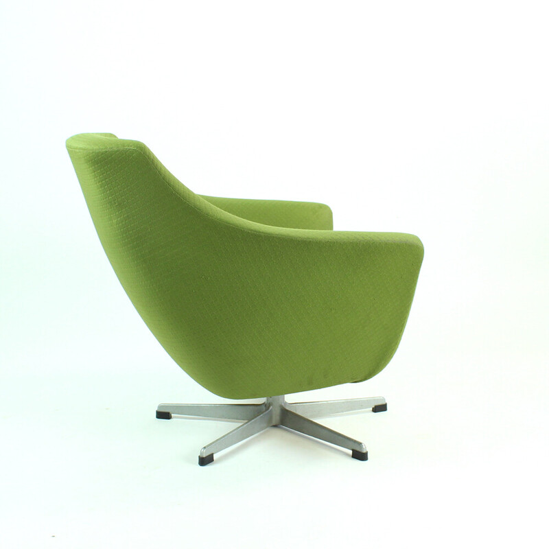 Vintage groene clubfauteuil van Up Zavody, Tsjechoslowakije 1979