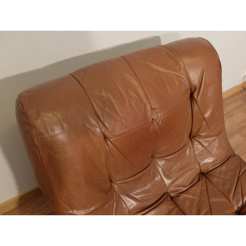 Lounge chair in brown leather - 1970s