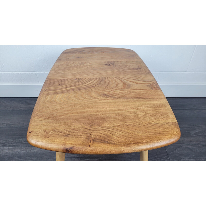 Mesa de centro vintage en madera de olmo de Ercol, años 60