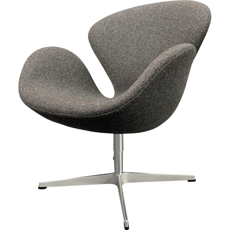 Poltrona girevole Swan vintage di Arne Jacobsen per Fritz Hansen, Danimarca 2008