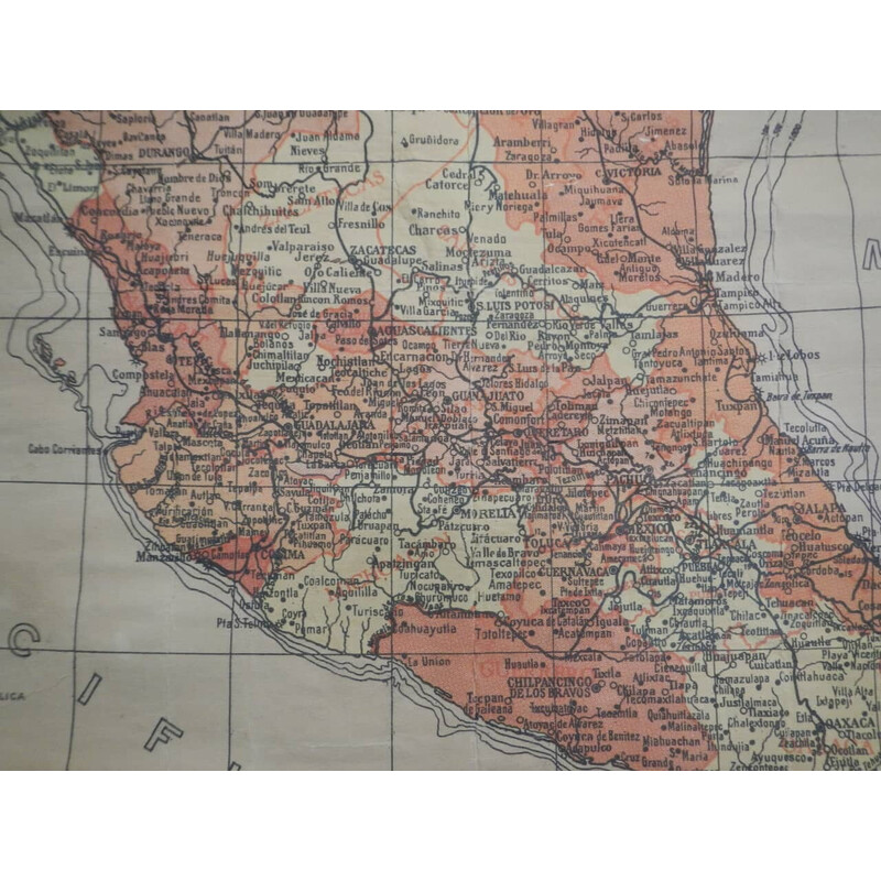 Vintage map of Mexico by Ediziones Mundiales