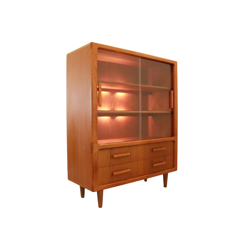 Danish vintage display cabinet with lighting 'Hyldhofte' by Dyrlund