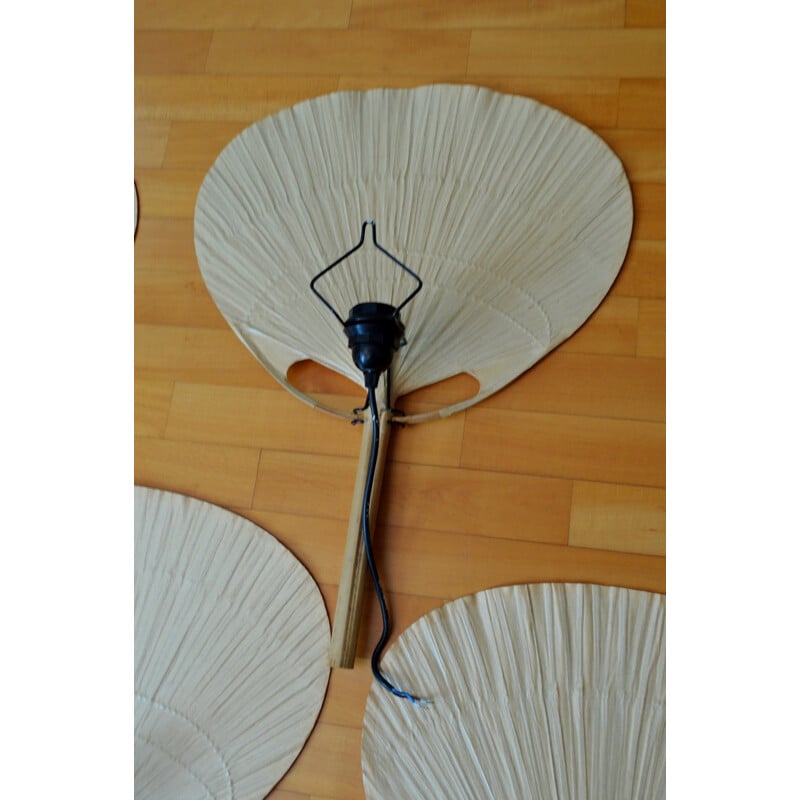 Applique allemande Uchiwa beige en papier par Ingo Maurer - 1970