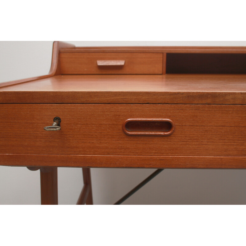 Bureau vintage en teck modèle 56 par Arne Wahl Iversen pour Vende, 1960