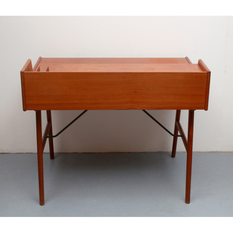 Vintage bureau in teak model 56 van Arne Wahl Iversen voor Vende, jaren 1960