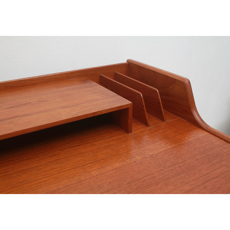 Vintage desk in teak modell 56 by Arne Wahl Iversen for Vende, 1960s