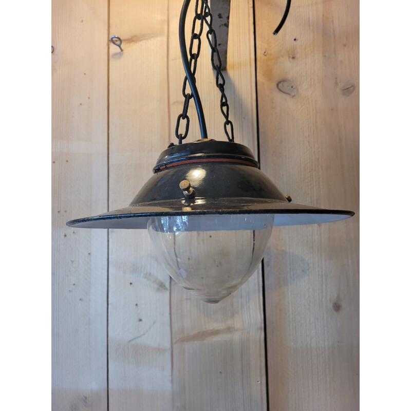 Vintage industriële hanglamp van geëmailleerd plaatstaal en glazen bol