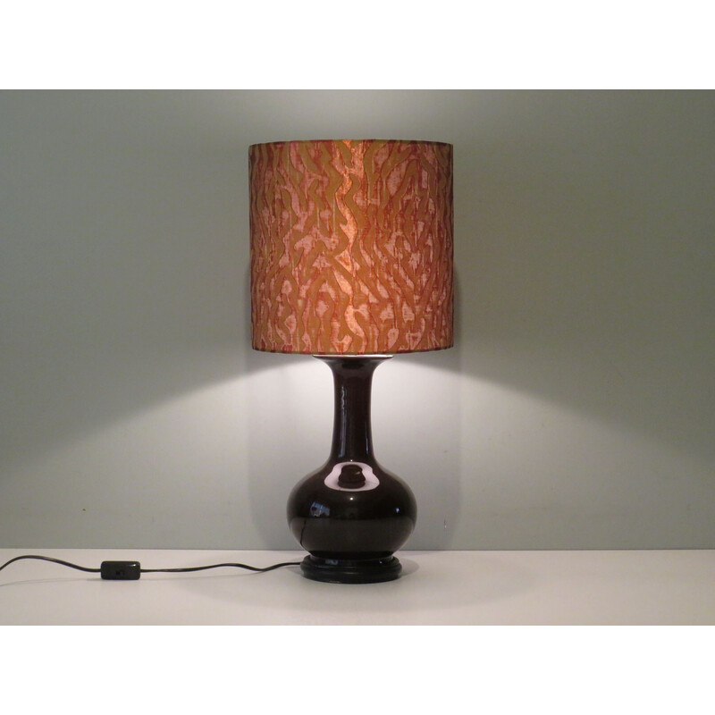 Vintage oriental ceramic table lamp with custom shade, Italy 1970