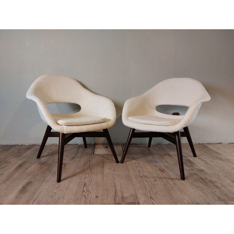 Paire de fauteuils vintage Coque en tissu boucles par Miroslav Navratil, Tchécoslovaquie 1960