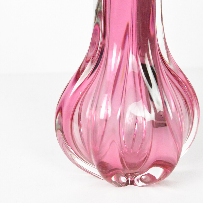 Vintage organic pink vase de J. Hospodka Chribska Sklarna, Checoslováquia, anos 60