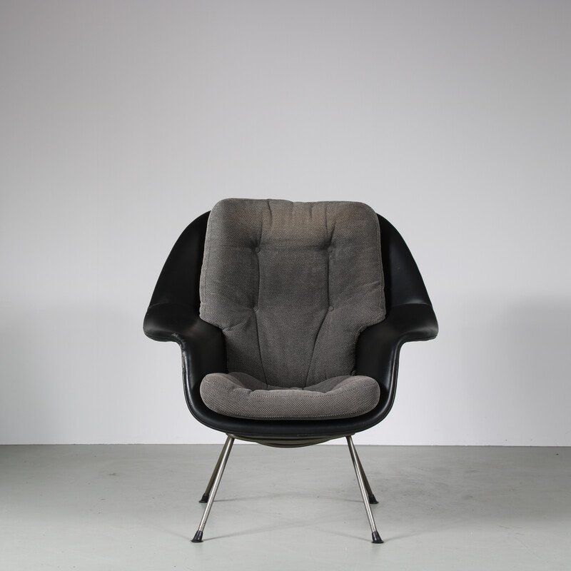 Cadeira de braços preta Vintage skai, Países Baixos Anos 60