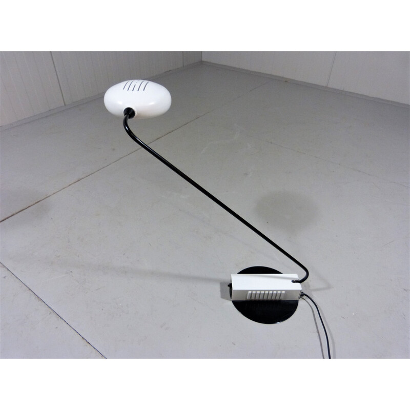 Italian vintage desk lamp in white and black, 1980s