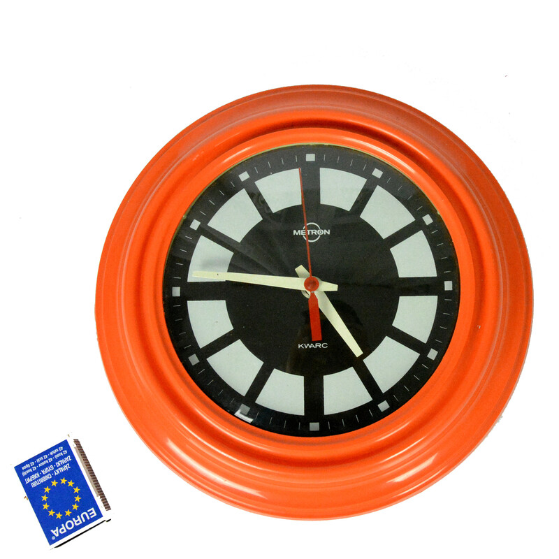 Reloj de pared vintage naranja Metron Zn-83, Polonia Años 70
