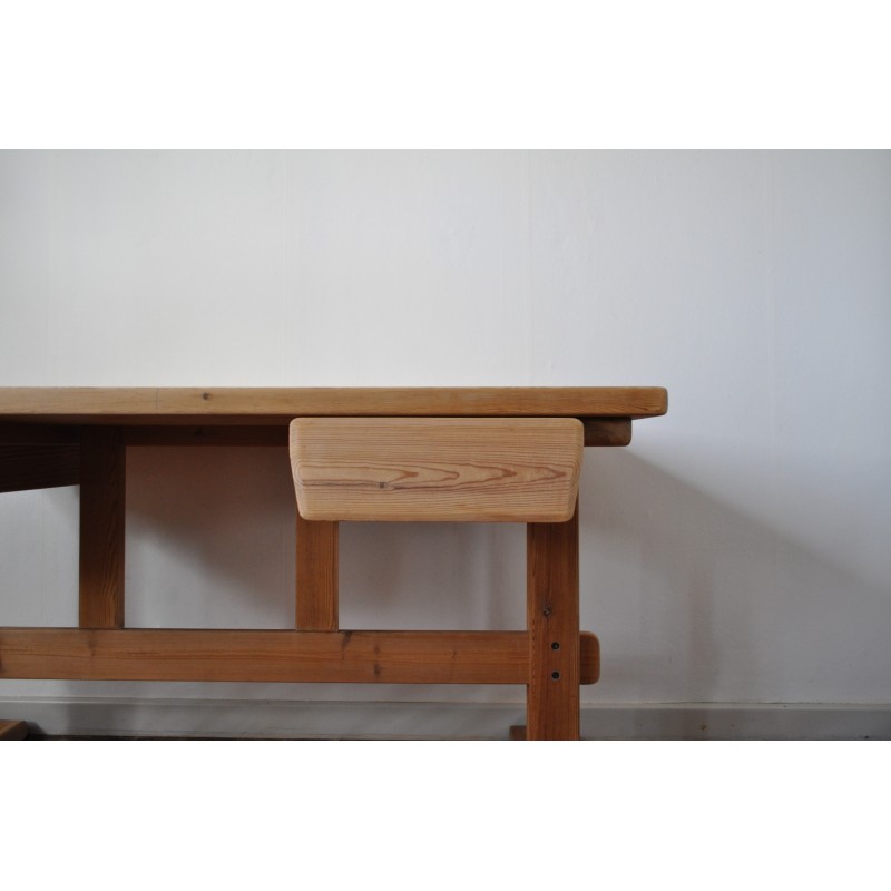 Vintage desk in solid pine, Denmark 1970s