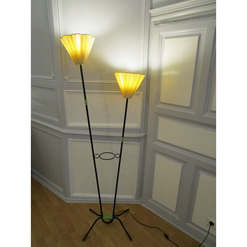 Lampadaire à deux bras asymétriques en métal laqué noir - 1960