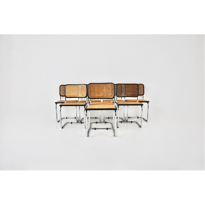 Set di 8 sedie vintage nere in metallo, legno e rattan di Marcel Breuer