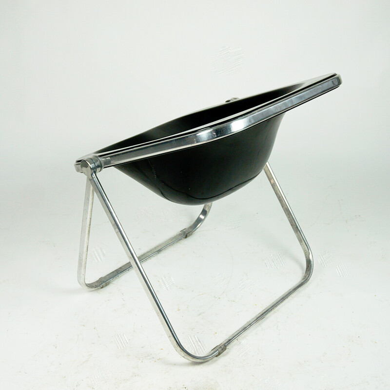 Vintage Plona folding chair in black plastic by Giancarlo Piretti for Castelli, Italy 1969s