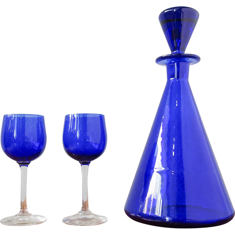Botella vintage con 2 vasos en azul cobalto de Marinha Grande, Portugal años 50