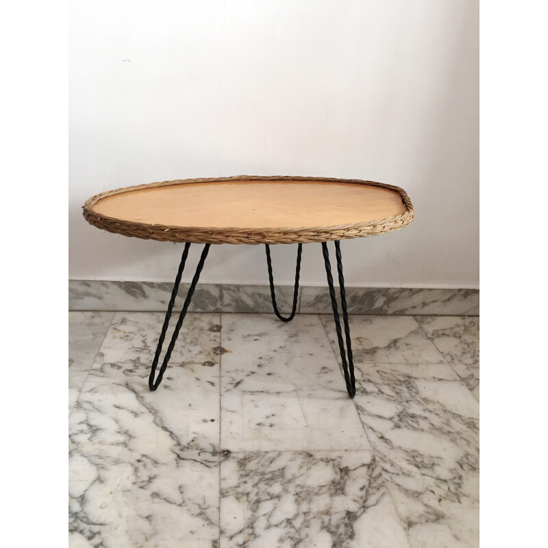 Small tripod low table, palette shape - 1960s
