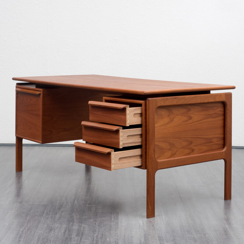 Desk by G.V. Møbler, teak - 1960s