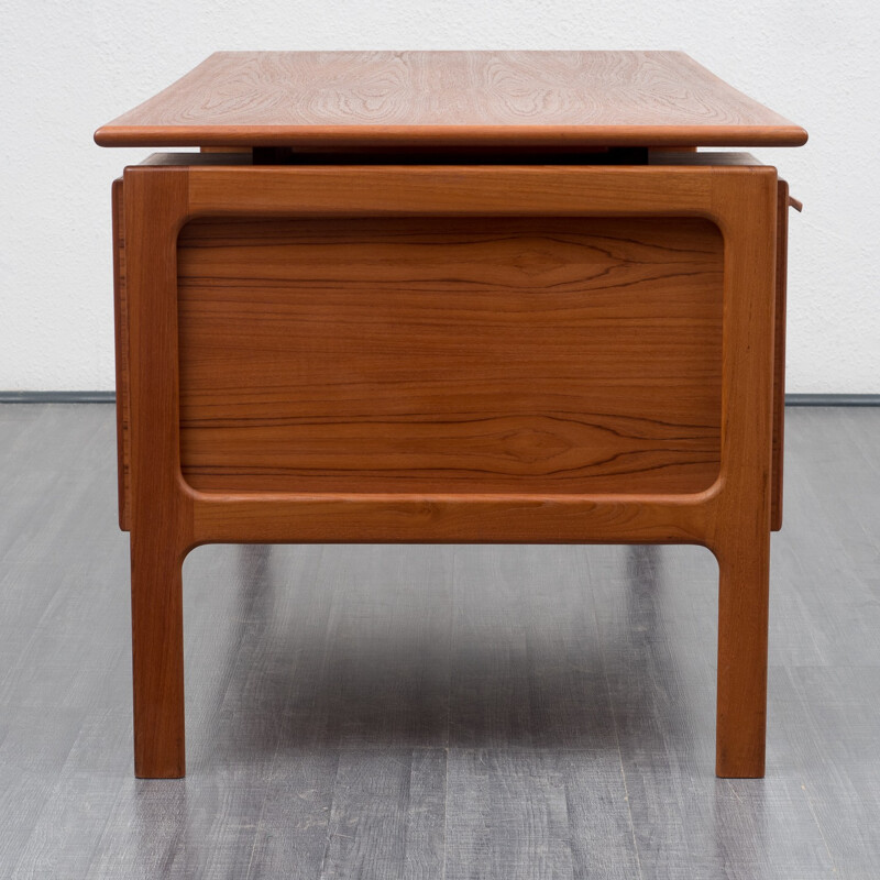 Desk by G.V. Møbler, teak - 1960s