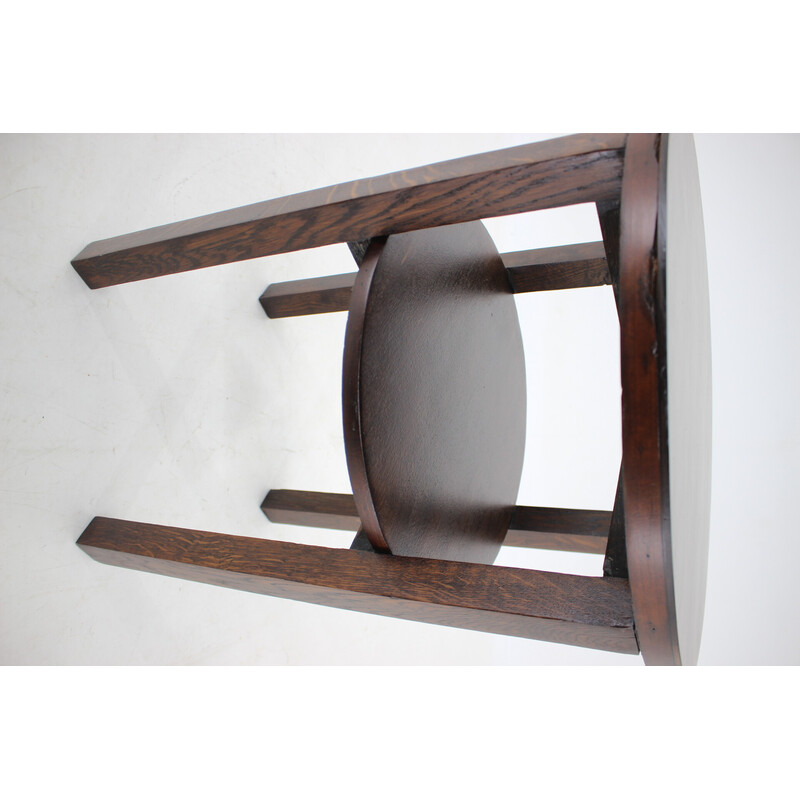 Mesa auxiliar vintage de madera de roble, Checoslovaquia Años 50