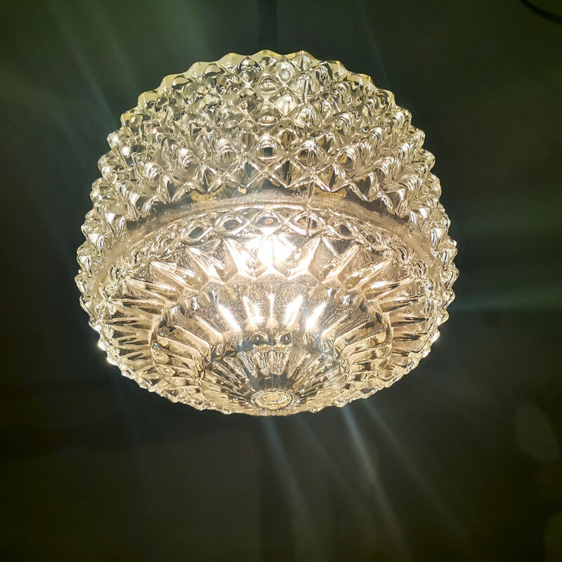 Lámpara colgante de cristal tallado transparente de mediados de siglo, años 60