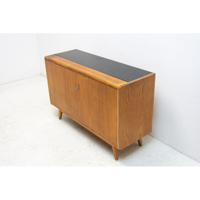 Credenza di metà secolo di Nepožitek e Landsman per Jitona, Cecoslovacchia anni '70